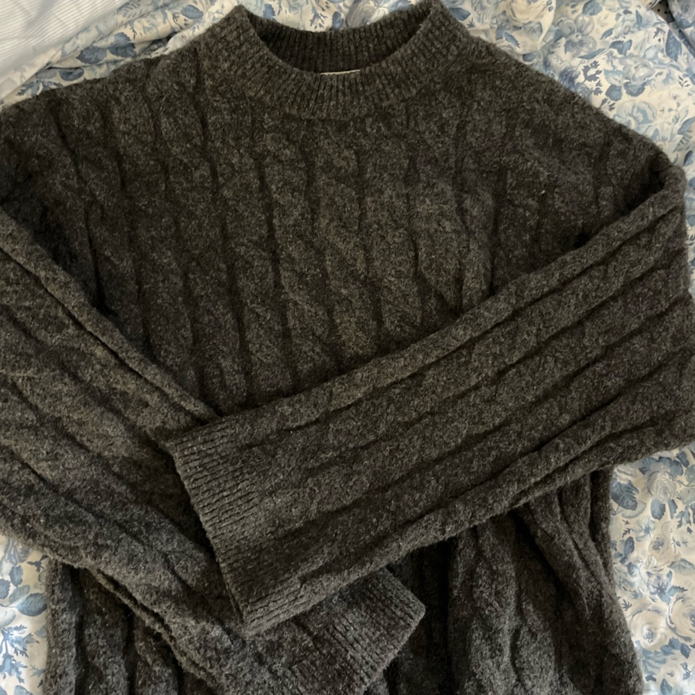 H&M Grey Knit Sweater